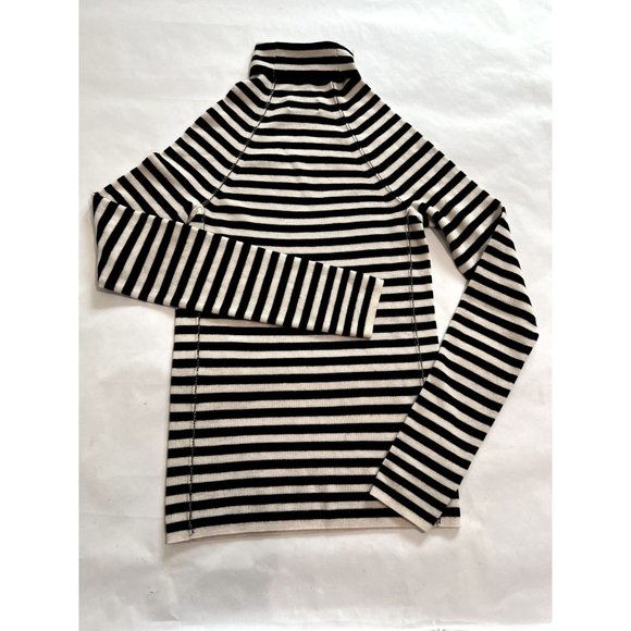 HOUSE OF DAGMAR Merino Turtleneck in Stripe Black Chalk - Picture 3 of 4